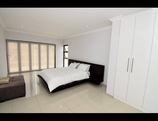 3 BEDROOM CLUSTER FOR SALE IN NORTH RIDING AH
